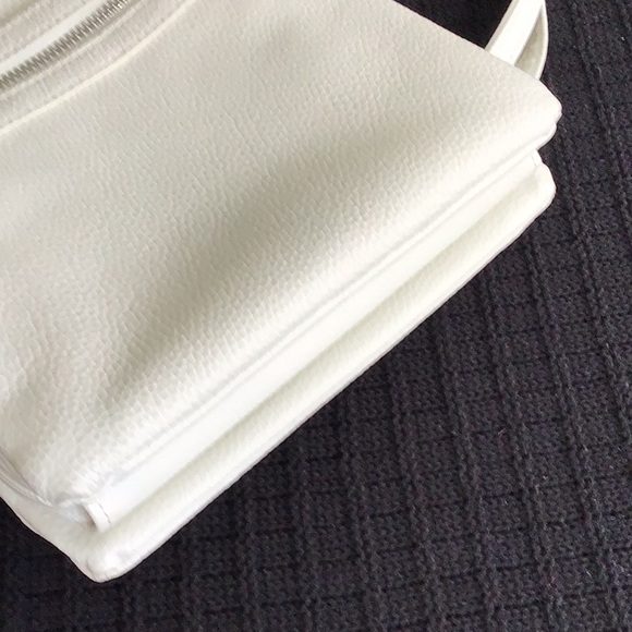 Giani Bernini Cream Women's Bag - Picture 4 of 15